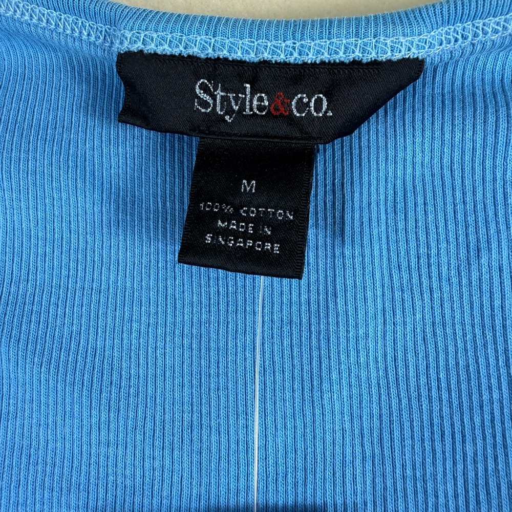 Essentials Blue Ribbed Scoop Neck Tank Top Medium NWT - Picture 3 of 6
